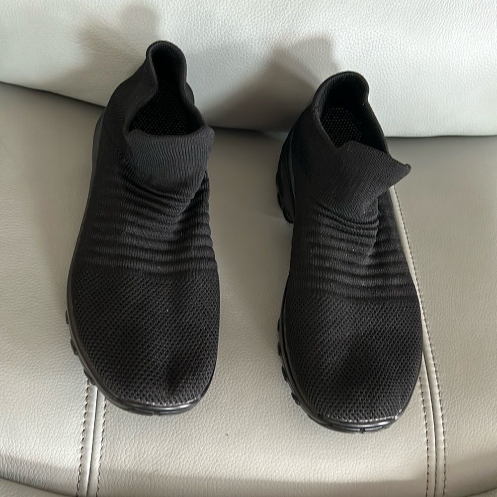 Women’s Waling Shoes